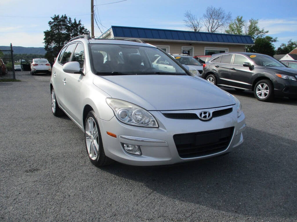 2010 Hyundai Elantra Touring SE FWD