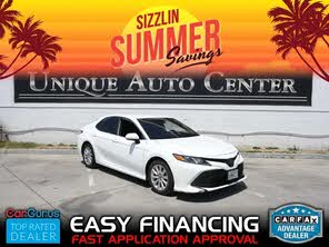 Toyota Camry LE FWD