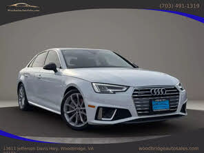 Audi A4 quattro Premium Plus 45 TFSI