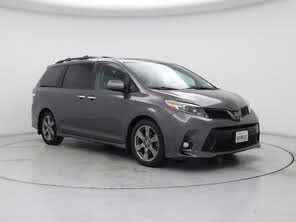 Toyota Sienna SE 8-Passenger FWD