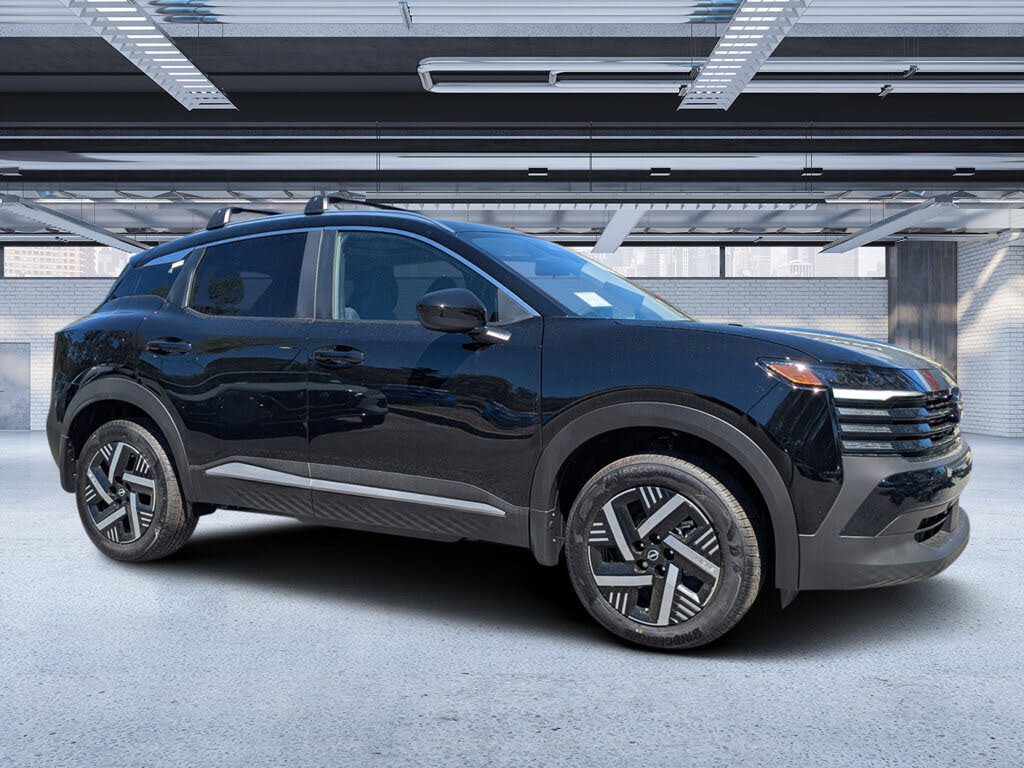 2025 Nissan Kicks SV FWD