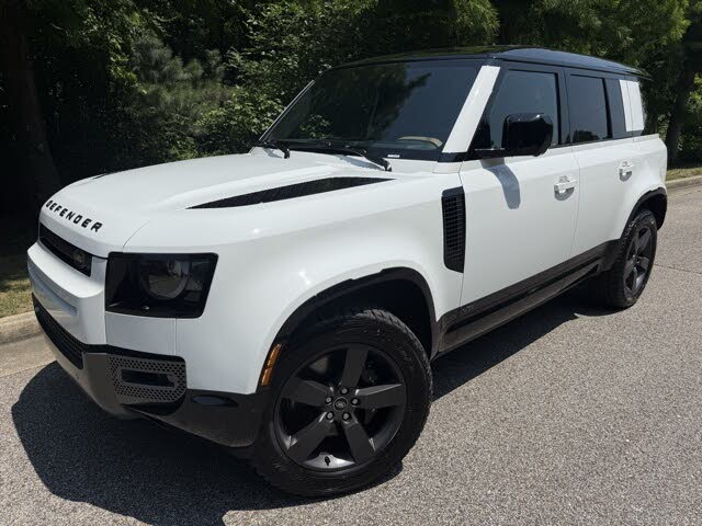 2025 Land Rover Defender 110 V8 P525 AWD