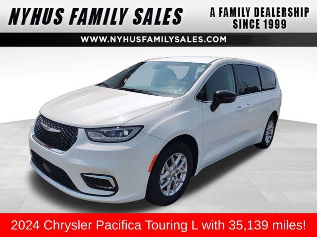 2024 Chrysler Pacifica Touring L FWD