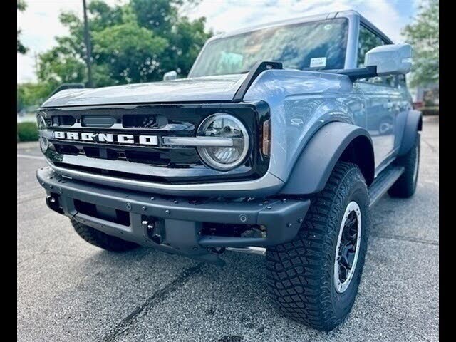 2024 Ford Bronco Outer Banks 4-Door 4WD