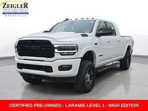 RAM 3500 Laramie Mega Cab 4WD