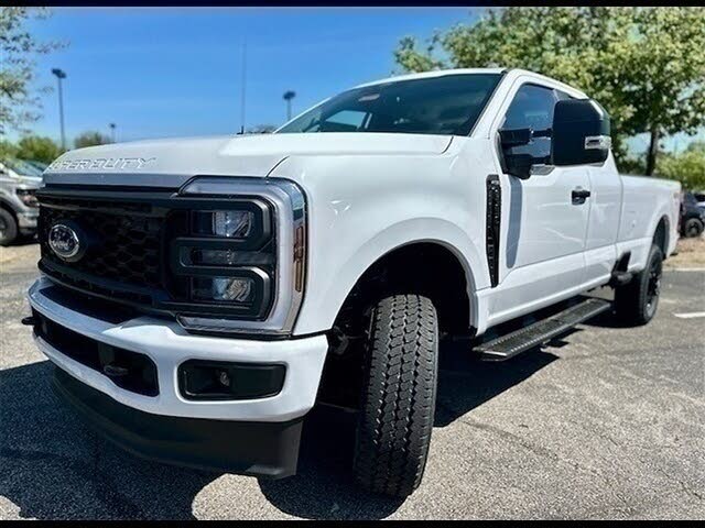 2025 Ford F-350 Super Duty XL SuperCab LB 4WD
