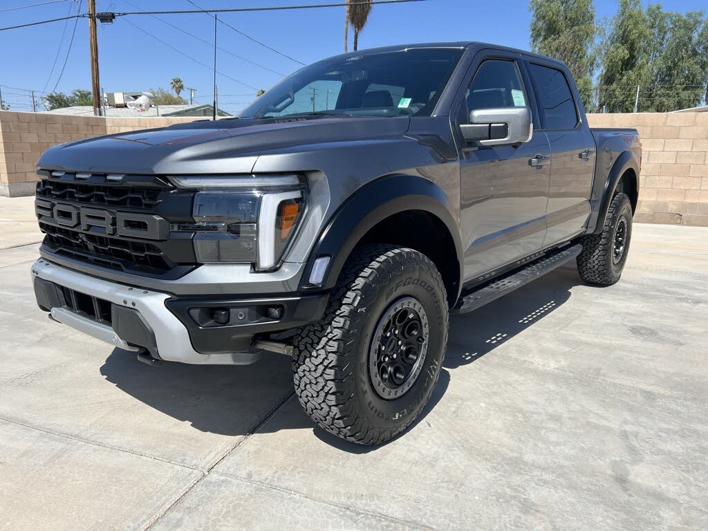 2025 Ford F-150 Raptor SuperCrew 4WD