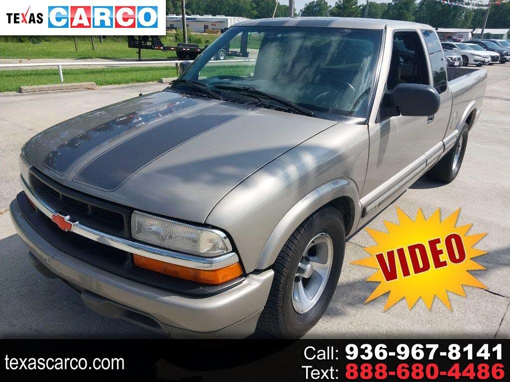2001 Chevrolet S-10 LS Extended Cab RWD