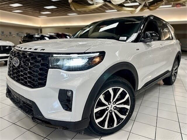 2025 Ford Explorer ST-Line AWD