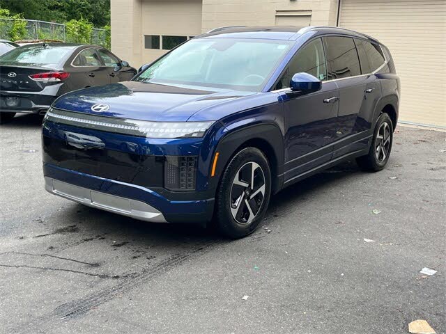 2026 Hyundai Ioniq 9 SE AWD