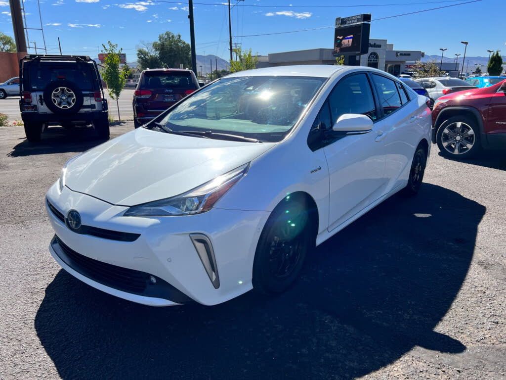 2019 Toyota Prius XLE AWD-e