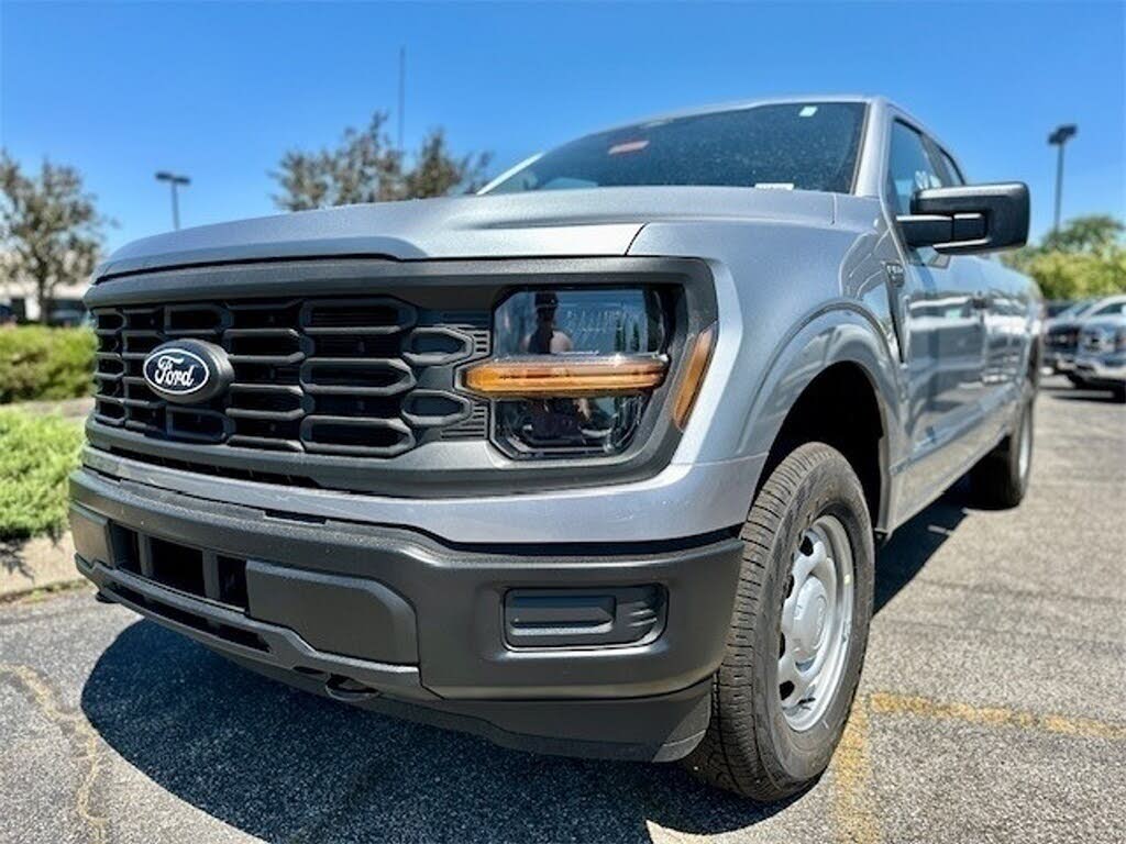 2024 Ford F-150 XL SuperCab 4WD