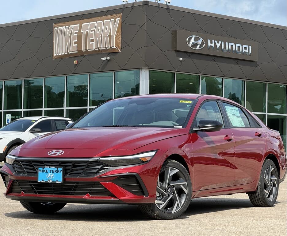 2025 Hyundai Elantra SEL Sport FWD