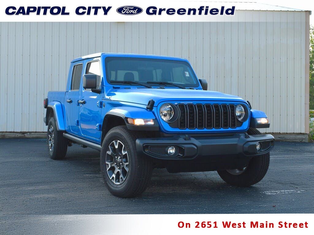 2024 Jeep Gladiator NightHawk Crew Cab 4WD