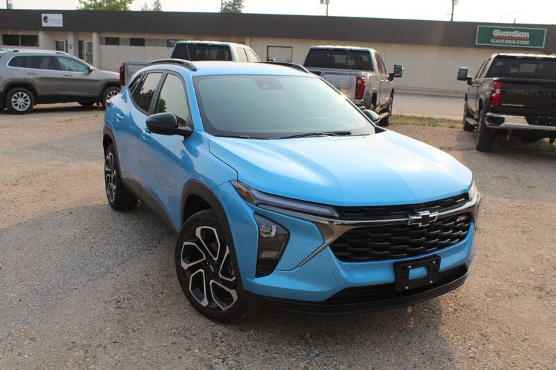 2025 Chevrolet Trax RS with 2RS FWD