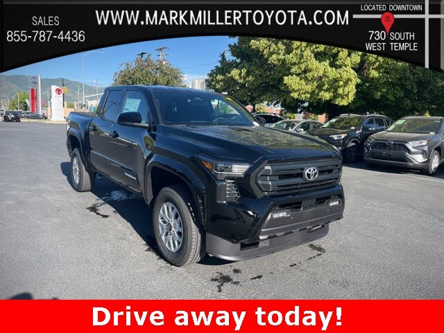 2025 Toyota Tacoma SR5 Double Cab 4WD