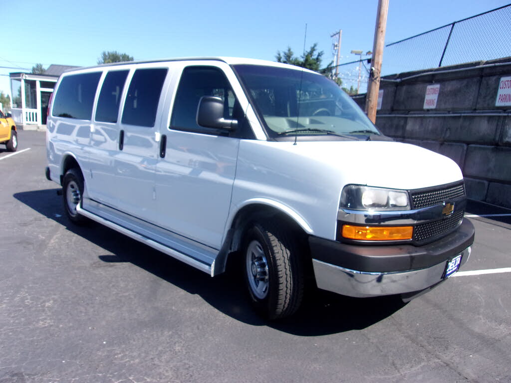 2016 Chevrolet Express 3500 1LT RWD