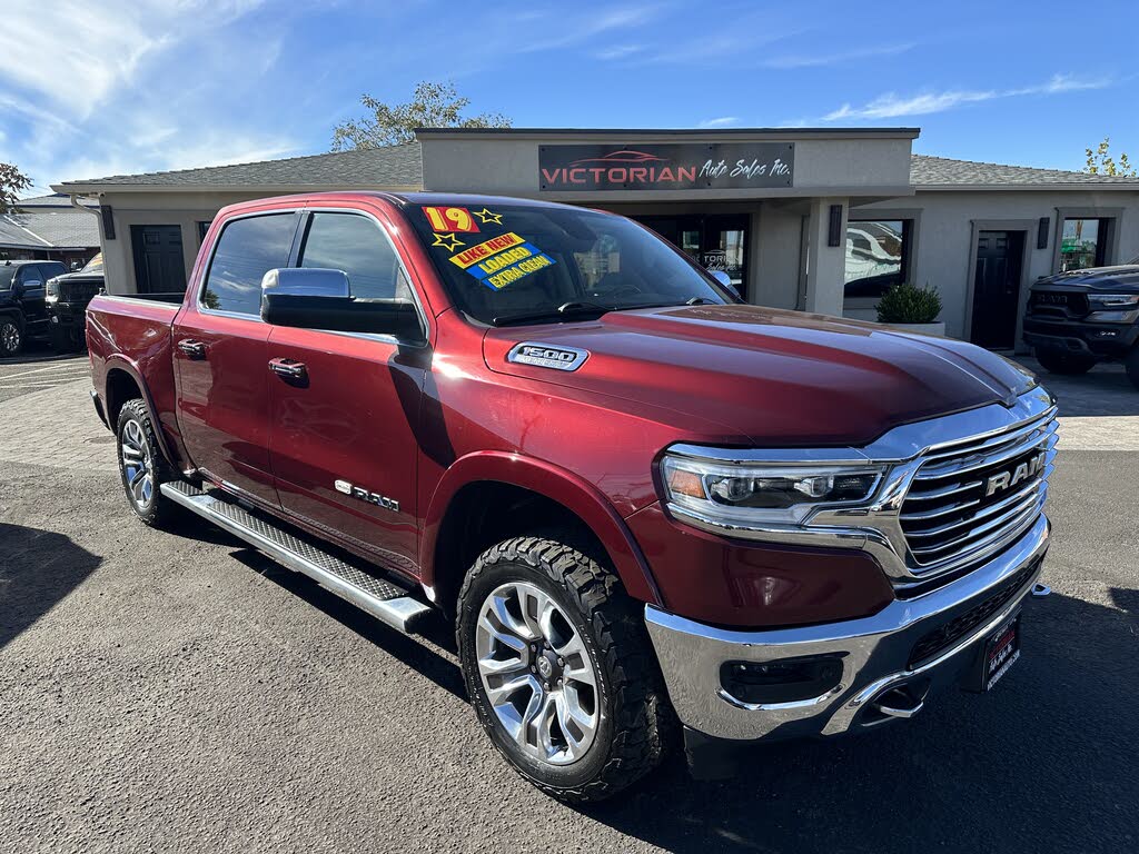 2019 RAM 1500 Laramie Longhorn Crew Cab 4WD