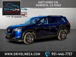 Nissan Pathfinder SV 4WD