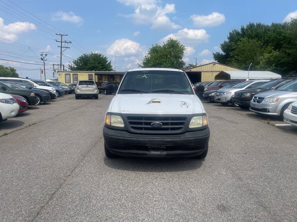 2002 Ford F-150 XL LB