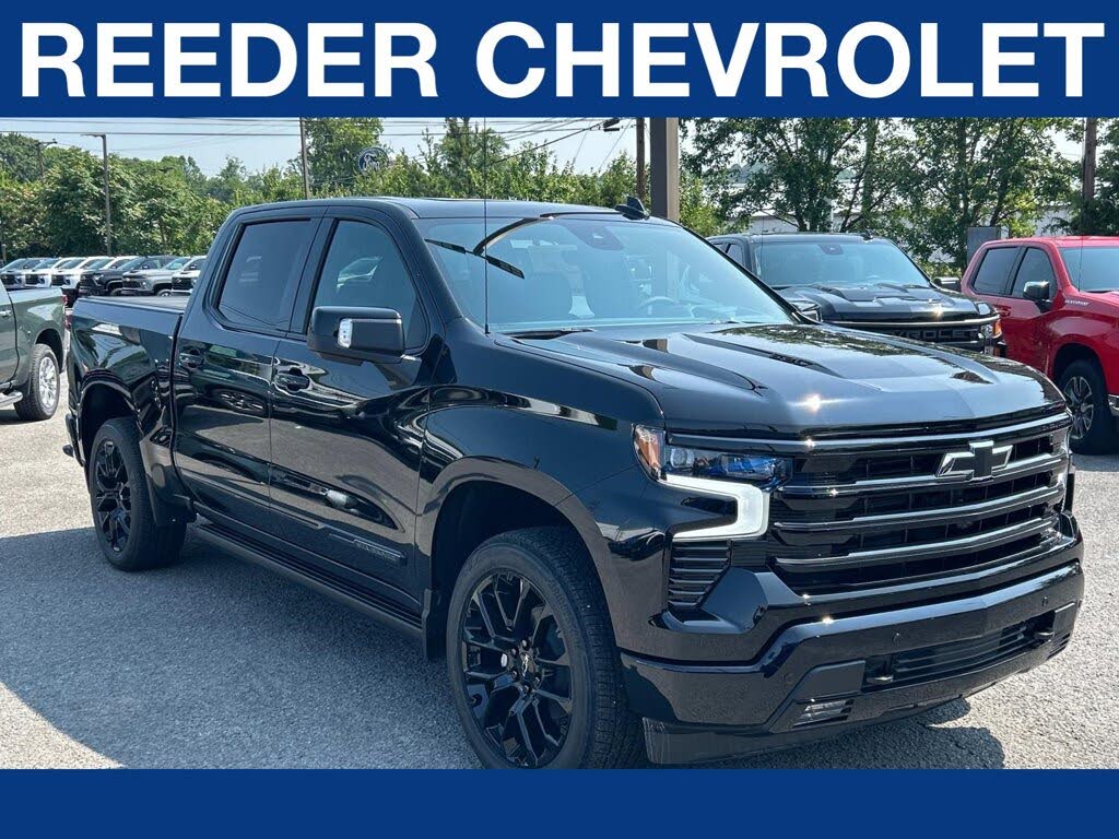 2025 Chevrolet Silverado 1500 High Country Crew Cab 4WD