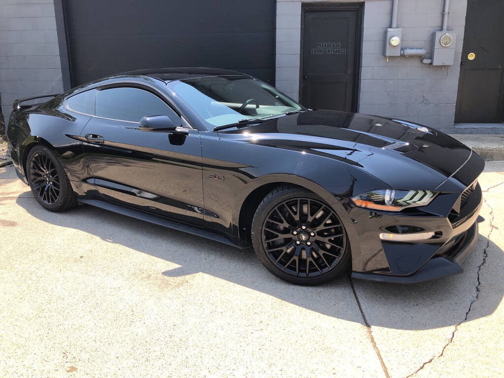 2018 Ford Mustang GT Coupe RWD