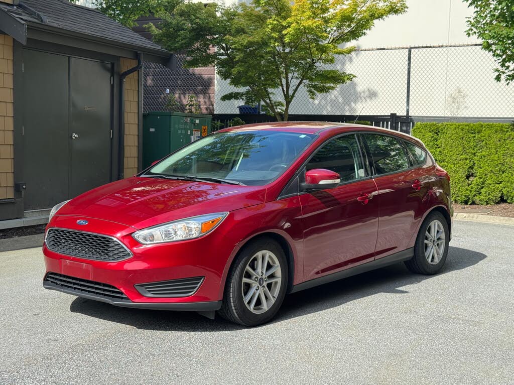 2016 Ford Focus SE Hatchback