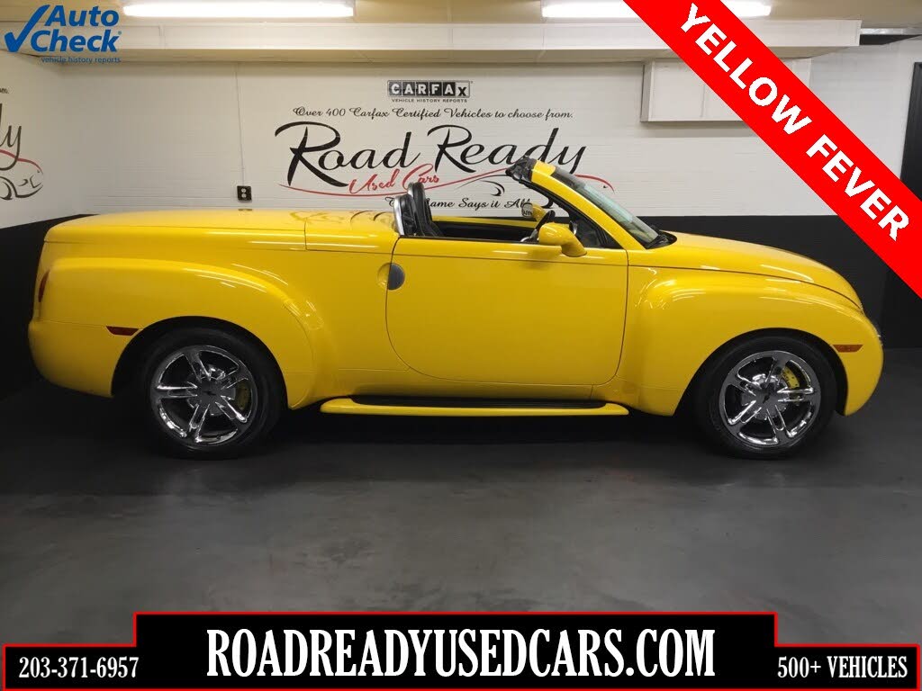 2003 Chevrolet SSR LS RWD