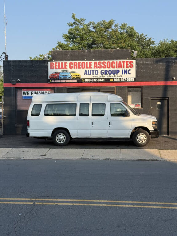 2013 Ford E-Series E-250 Extended Cargo Van