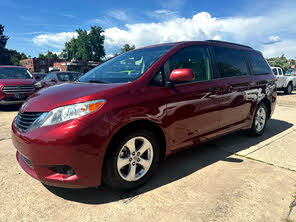Toyota Sienna LE 8-Passenger