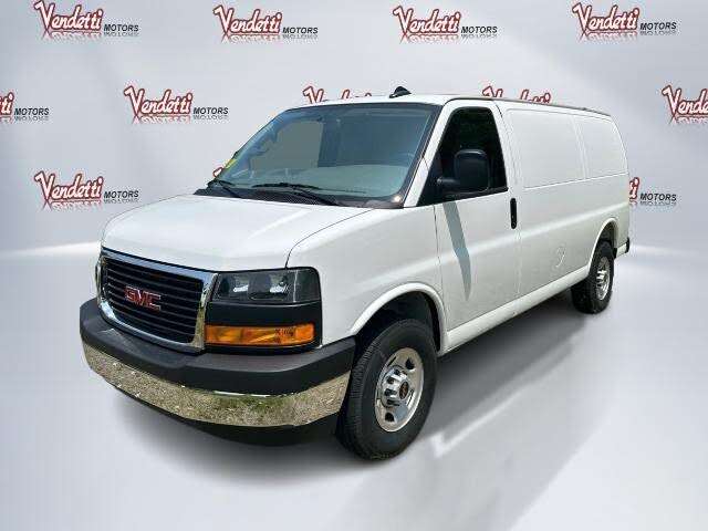 2025 GMC Savana Cargo 2500 RWD