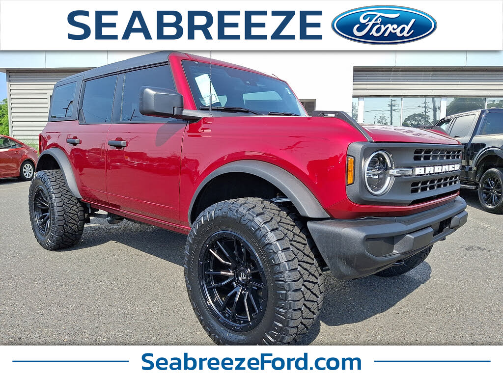2025 Ford Bronco 4-Door 4WD