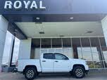GMC Canyon AT4 Crew Cab 4WD with Cloth