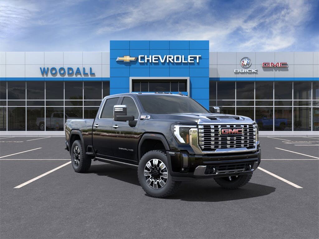 2025 GMC Sierra 2500HD Denali Crew Cab 4WD