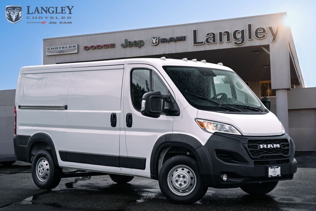 2023 RAM ProMaster 3500 136 Low Roof Cargo Van FWD