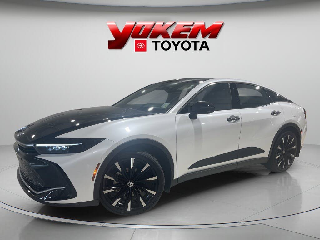 2025 Toyota Crown Platinum AWD