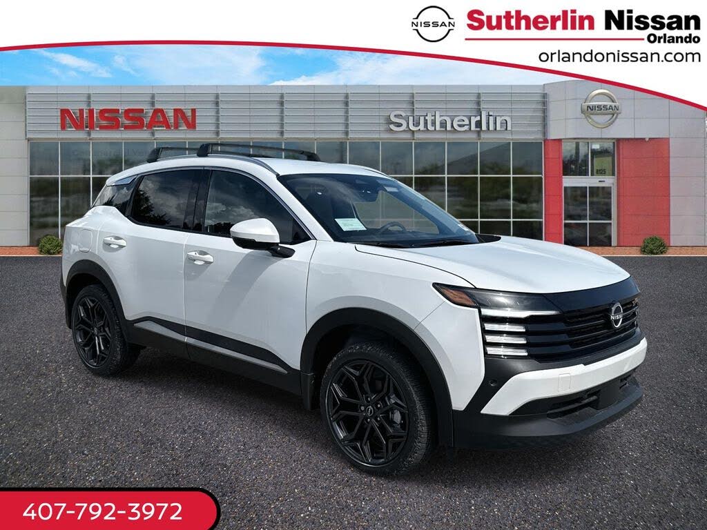 2025 Nissan Kicks SR FWD