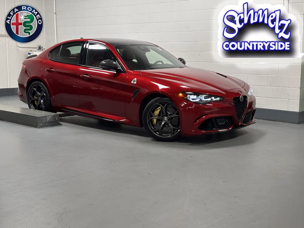 2024 Alfa Romeo Giulia Quadrifoglio Carbon RWD