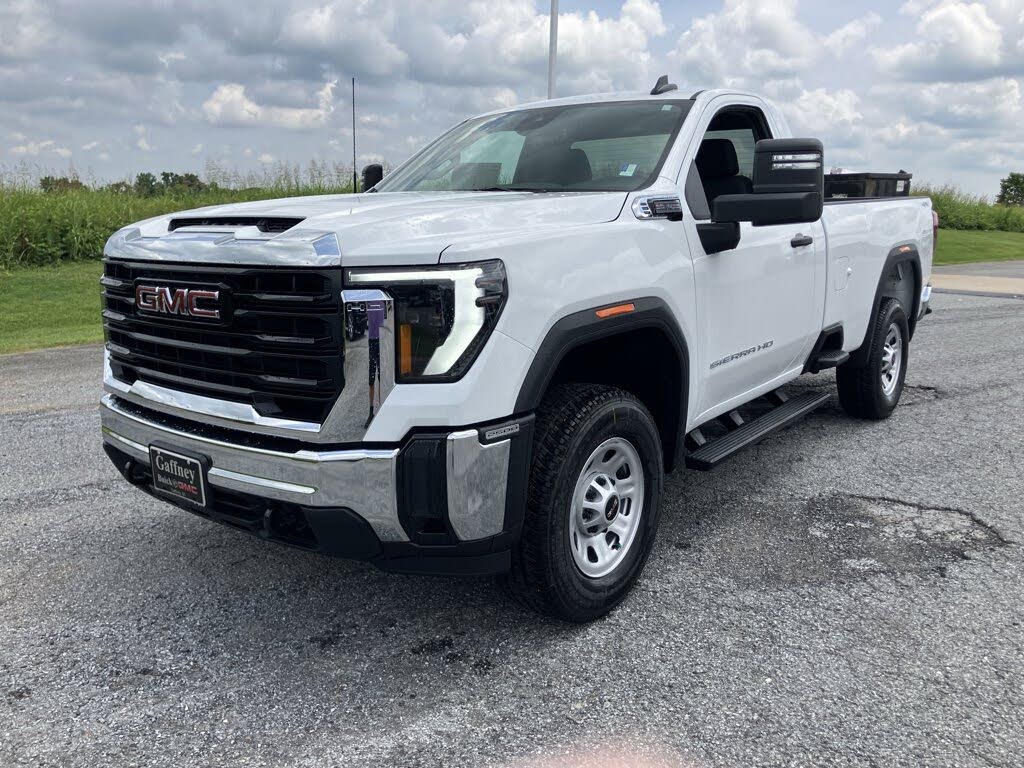 2025 GMC Sierra 2500HD Pro Regular Cab LB 4WD