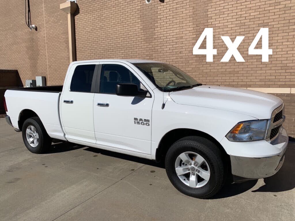 2017 RAM 1500 SLT Quad Cab 4WD