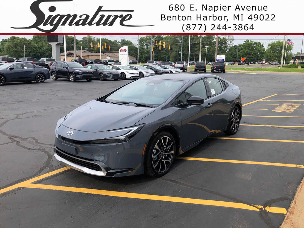 2025 Toyota Prius Plug-In Hybrid XSE Premium FWD