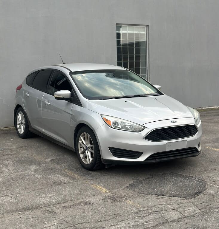 2015 Ford Focus SE Hatchback