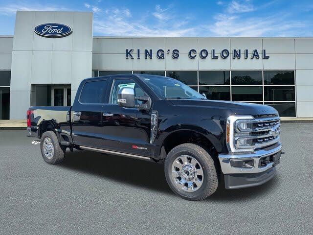 2025 Ford F-350 Super Duty Lariat Crew Cab 4WD