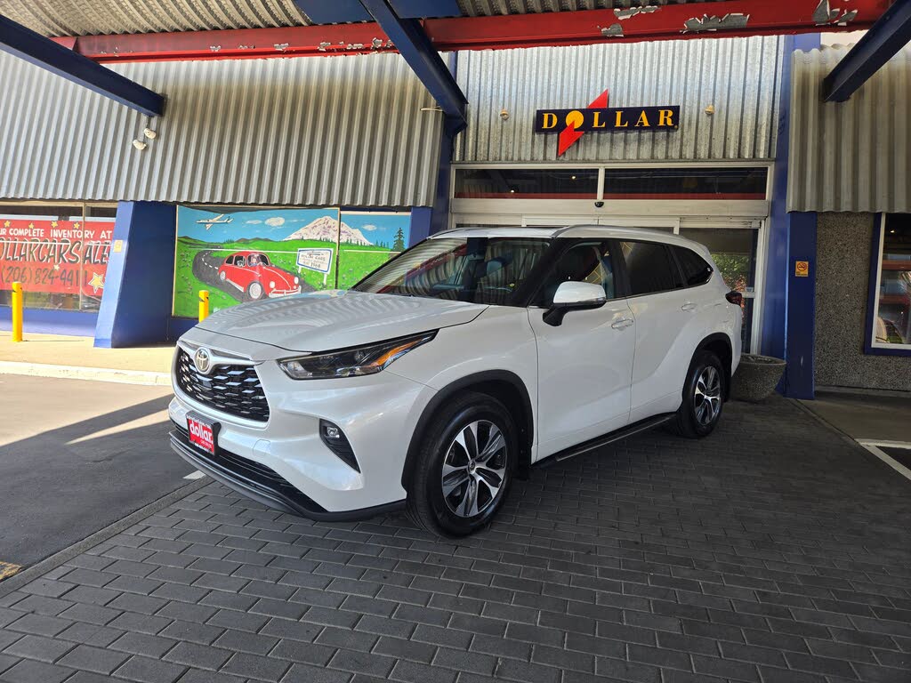2023 Toyota Highlander XLE AWD