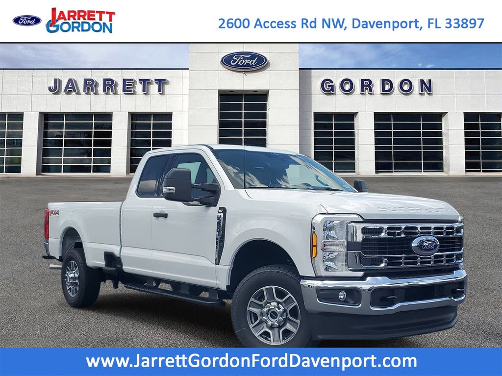 2025 Ford F-350 Super Duty XLT SuperCab LB 4WD
