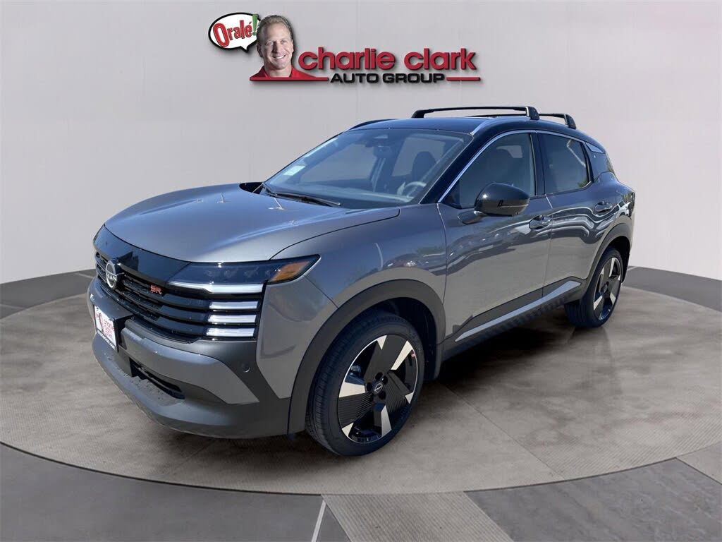 2025 Nissan Kicks SR FWD