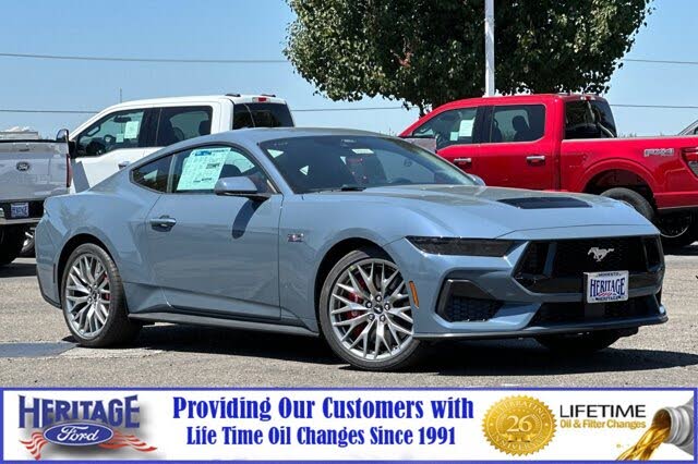 2025 Ford Mustang GT Premium Fastback RWD