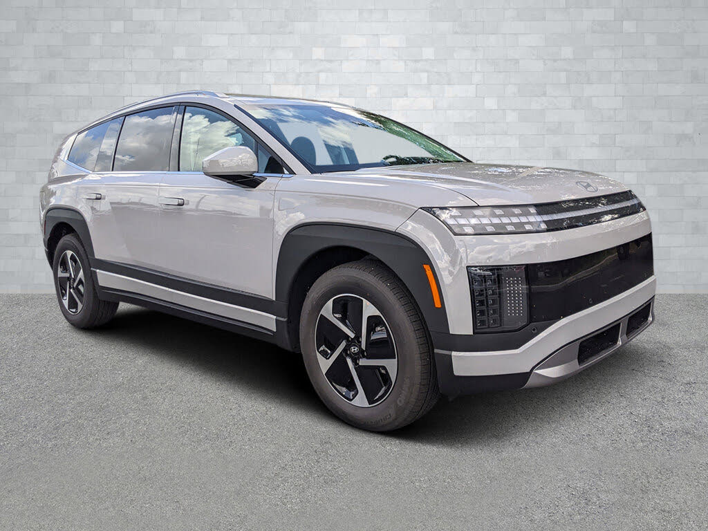 2026 Hyundai Ioniq 9 S RWD