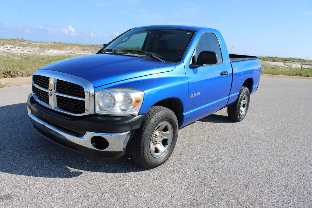 2008 Dodge RAM 1500 ST RWD