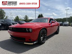 Dodge Challenger R/T Scat Pack RWD
